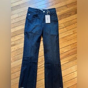 BNWT Frame 28 jeans